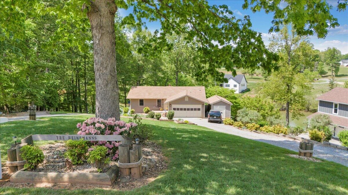 208 Buck Run DR - Photo 95