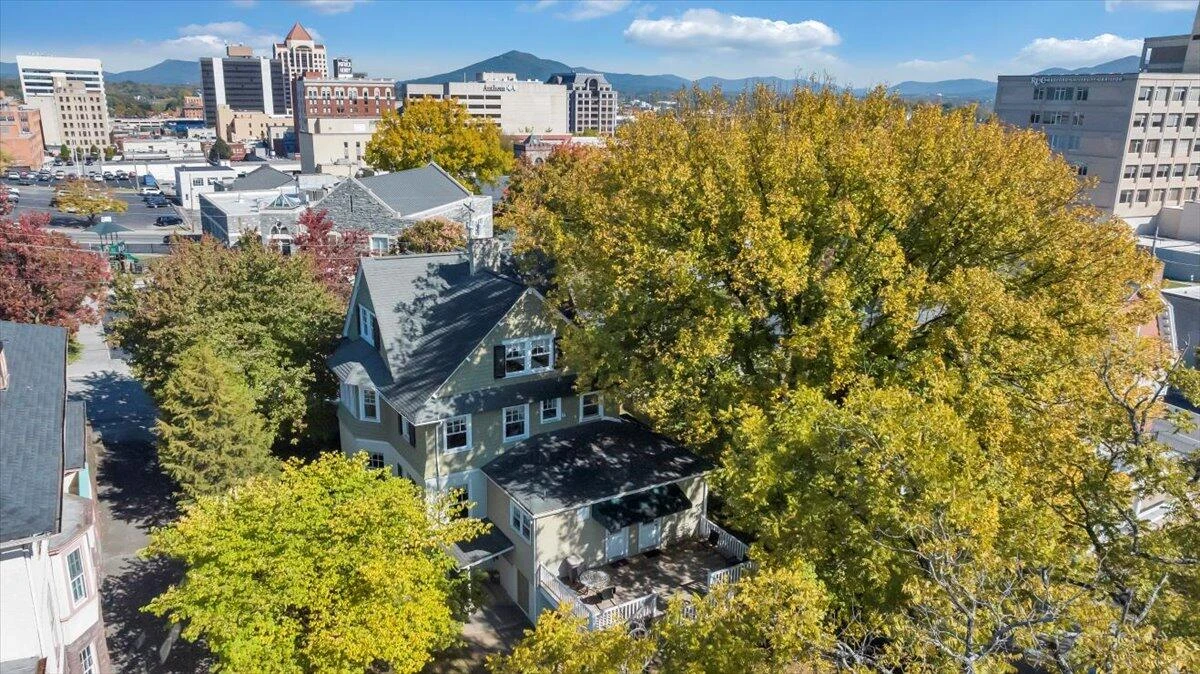 18 Mountain AVE - Photo 42