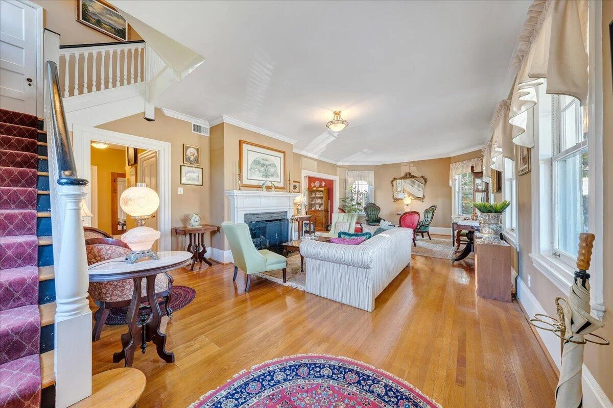 18 Mountain AVE - Photo 45