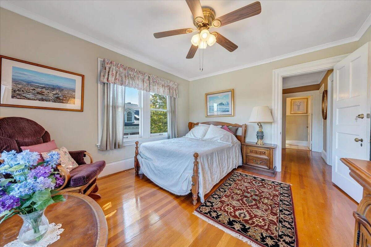18 Mountain AVE - Photo 70