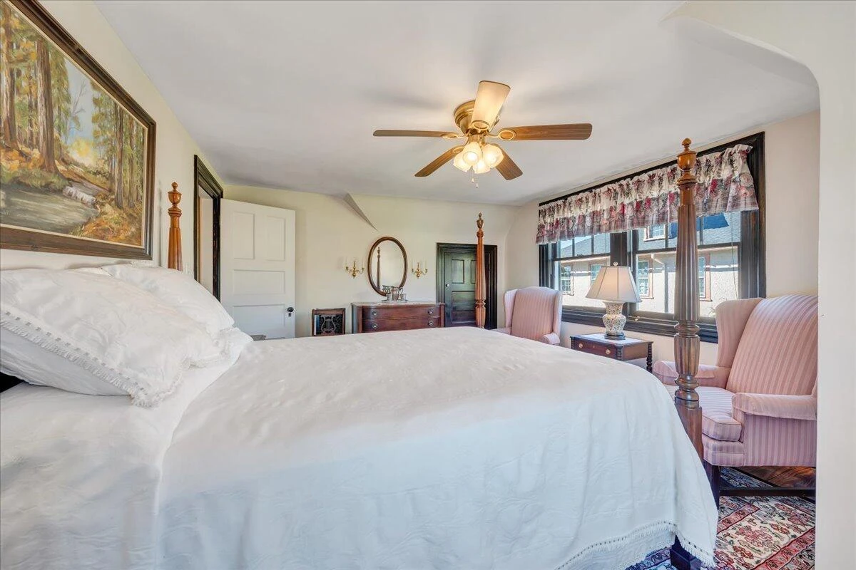 18 Mountain AVE - Photo 81