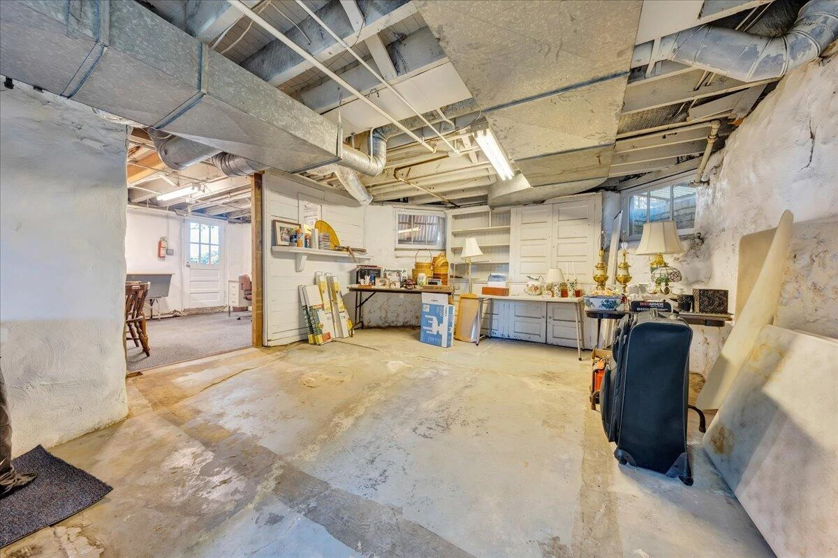 18 Mountain AVE - Photo 86