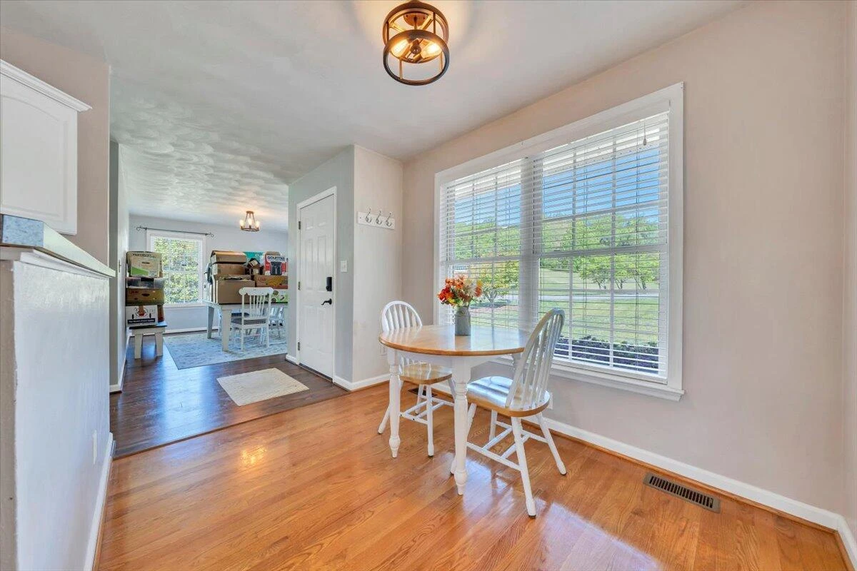 3609 CARSON RD - Photo 11