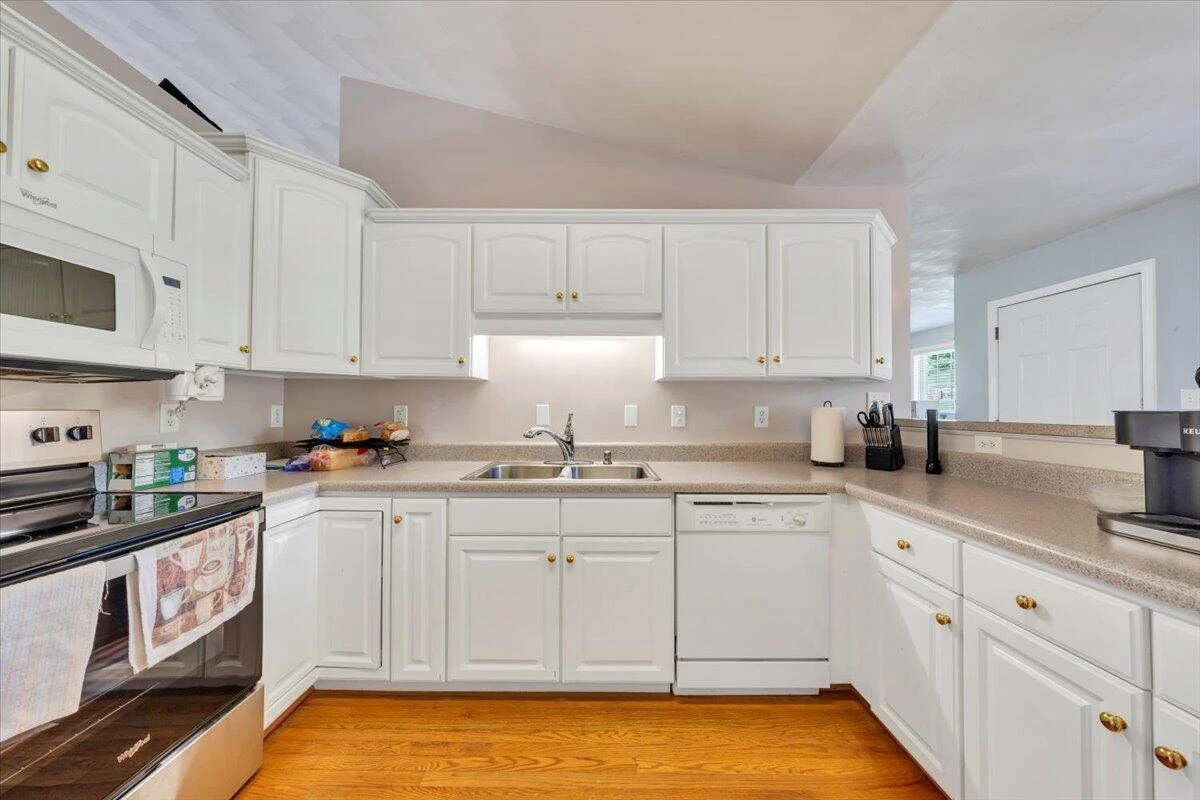 3609 CARSON RD - Photo 16