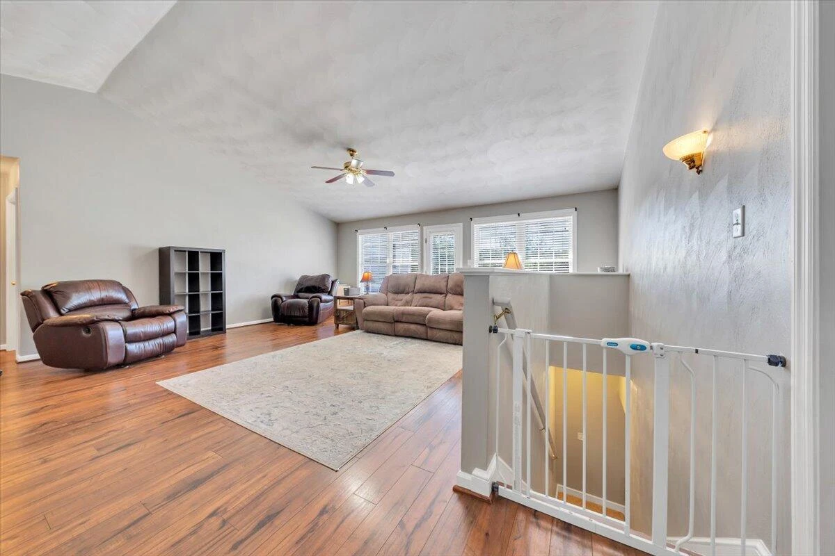 3609 CARSON RD - Photo 4