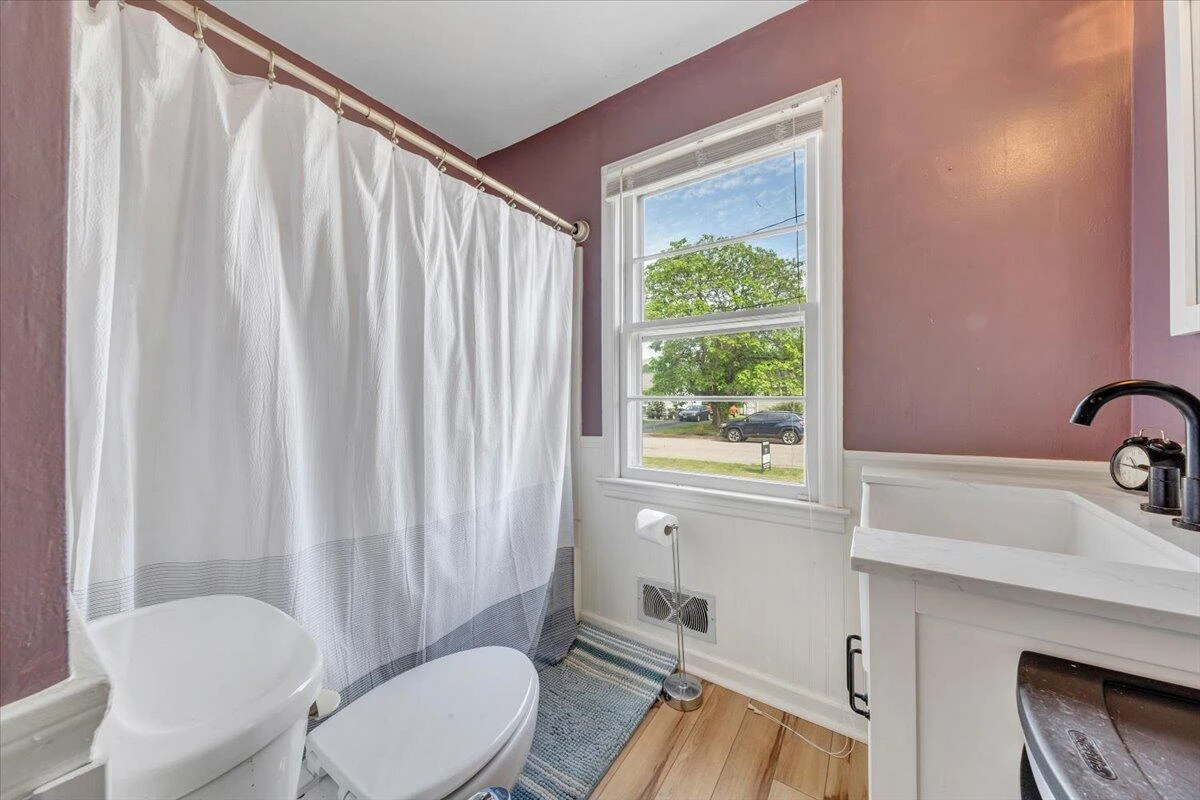722 Crystal DR - Photo 15