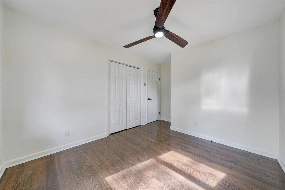 901 Citadel LN - Photo 23