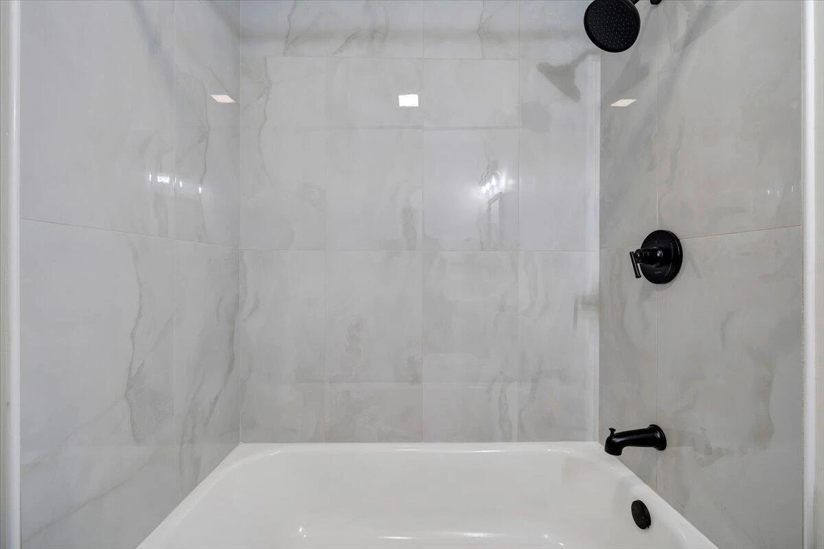 901 Citadel LN - Photo 26