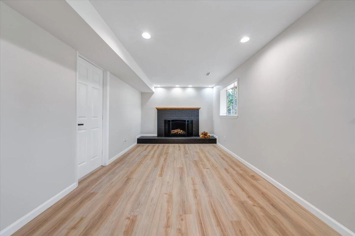 901 Citadel LN - Photo 28