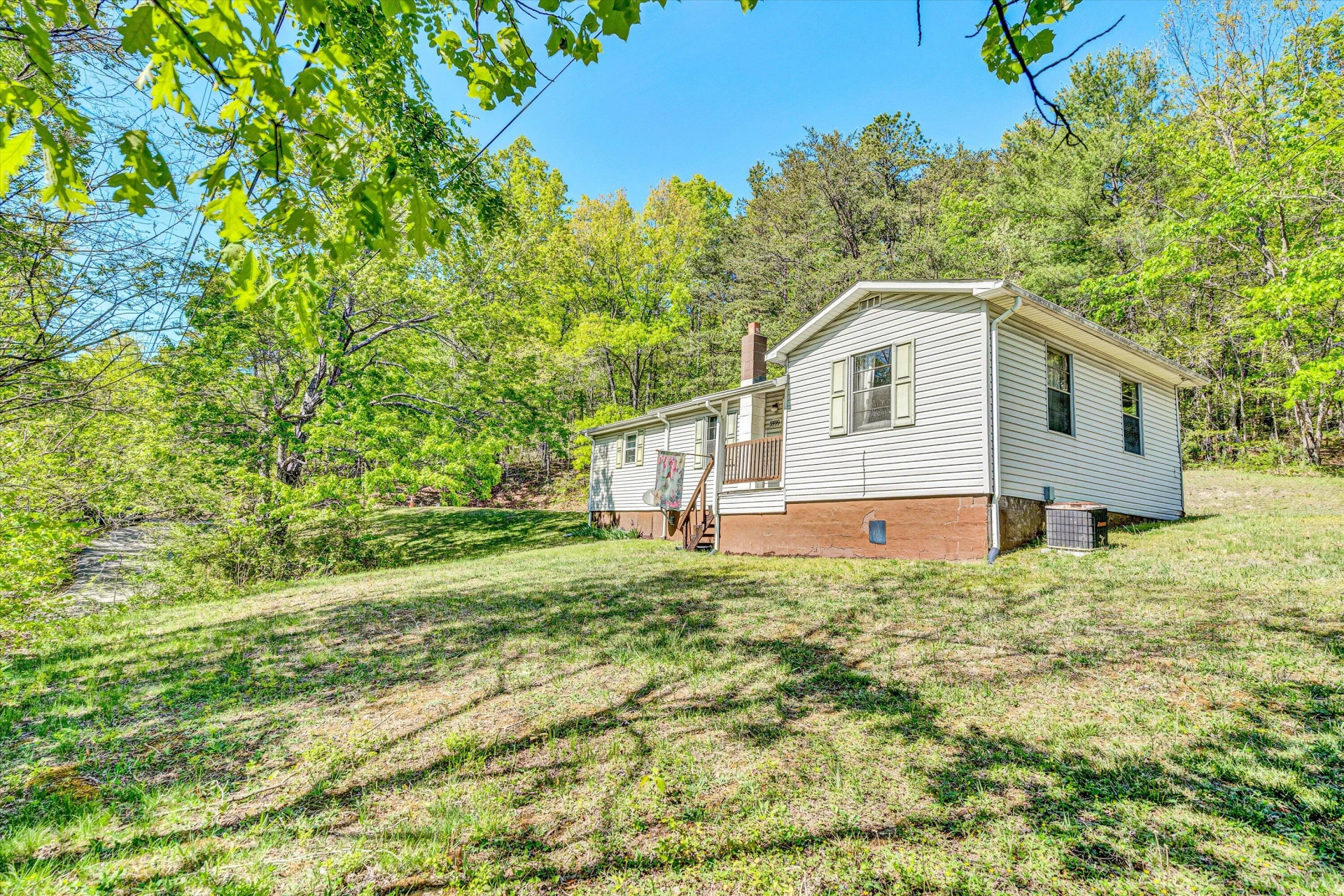 3599 Catawba Valley DR - Photo 2