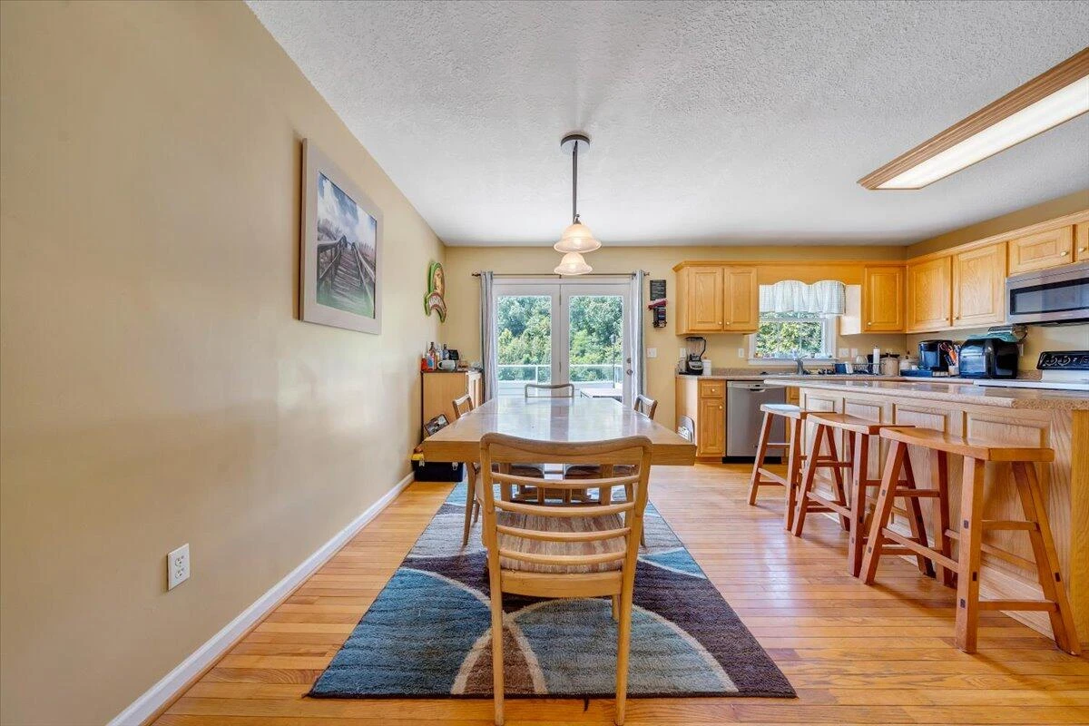 942 Idlewood RD - Photo 11