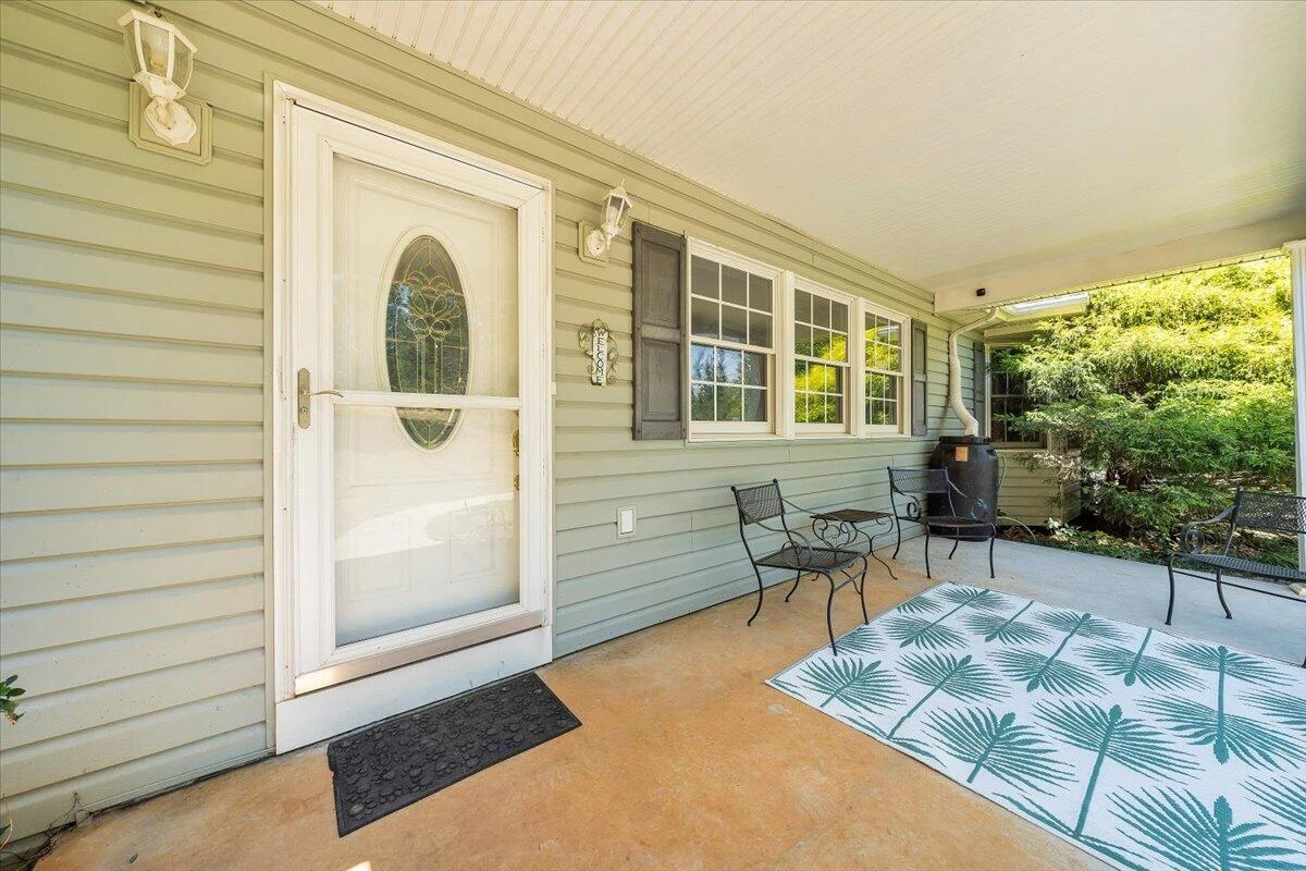 942 Idlewood RD - Photo 4