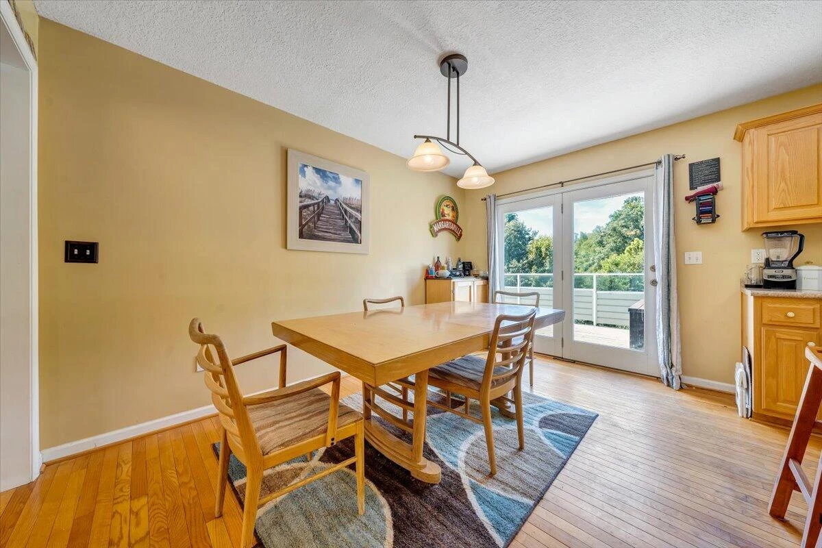 942 Idlewood RD - Photo 9