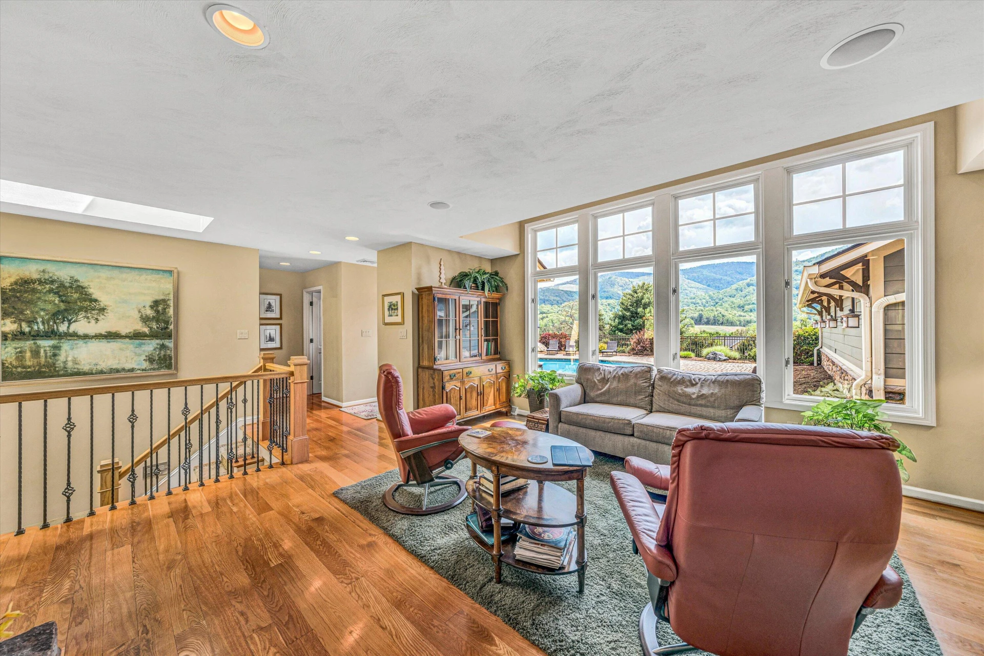 7077 Hollyberry RD - Photo 13