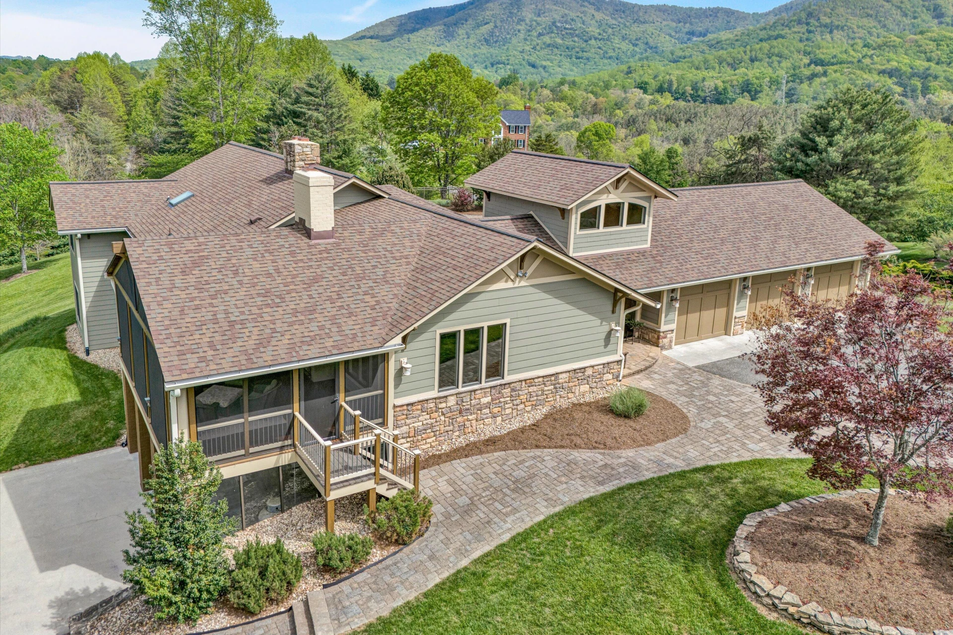 7077 Hollyberry RD - Photo 5