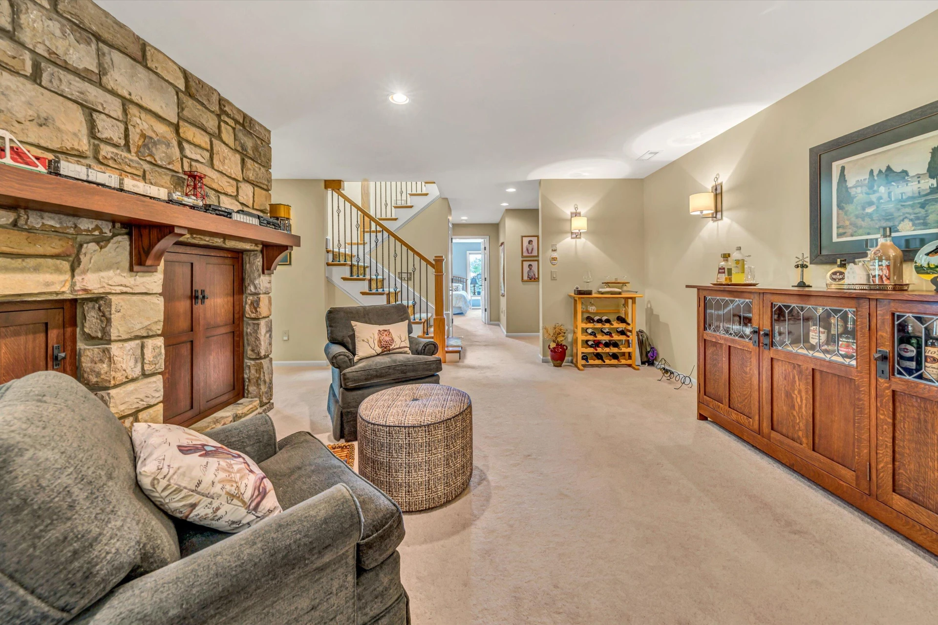 7077 Hollyberry RD - Photo 34