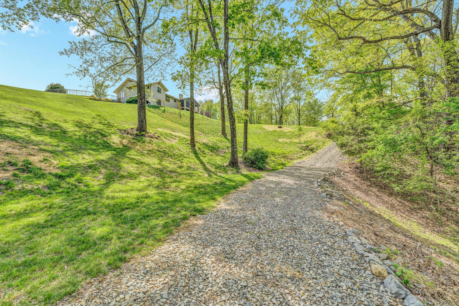 7077 Hollyberry RD - Photo 52