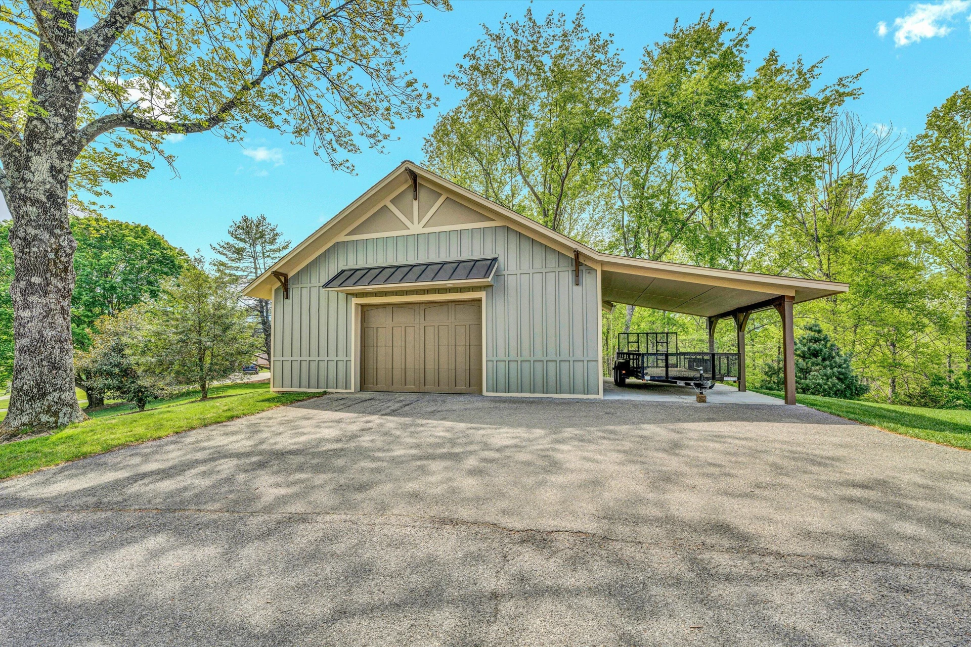 7077 Hollyberry RD - Photo 56