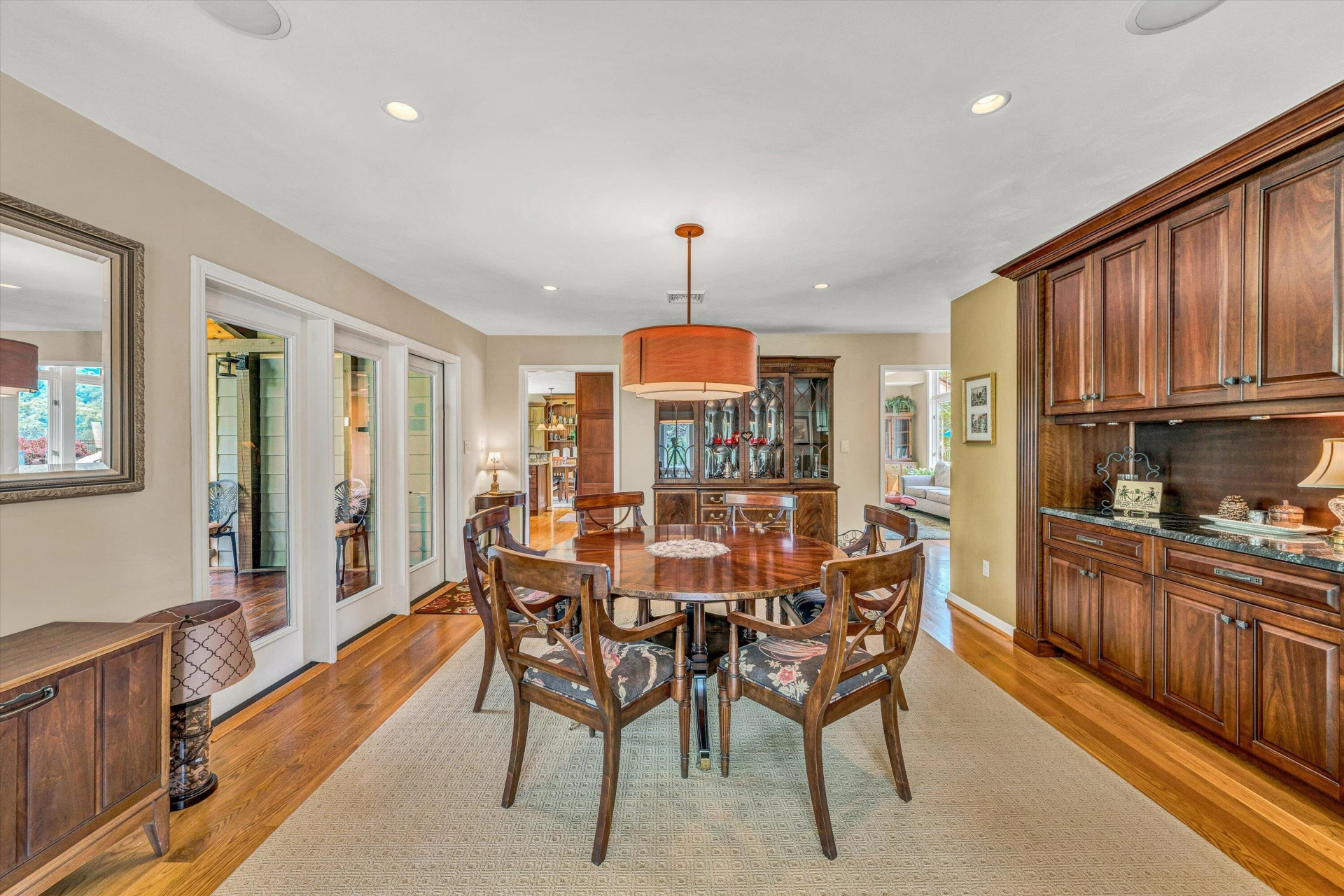 7077 Hollyberry RD - Photo 11