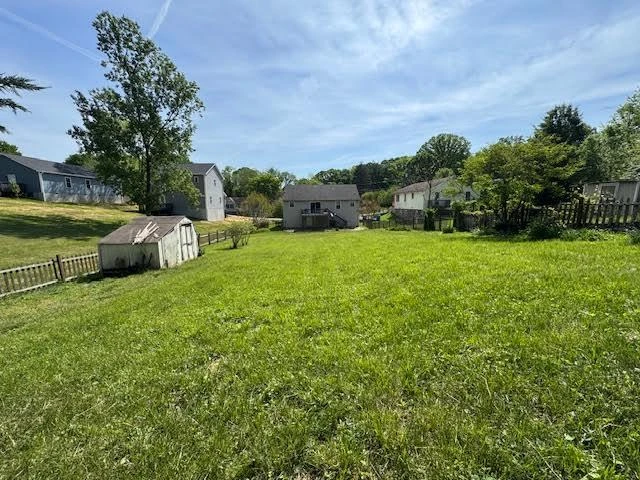 736 Caldwell ST - Photo 26