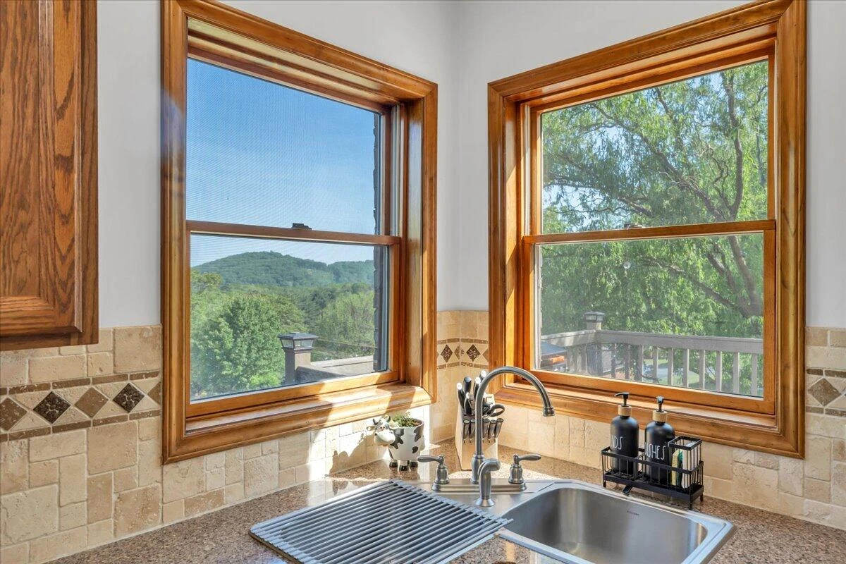 3924 Poplar Grove DR - Photo 14
