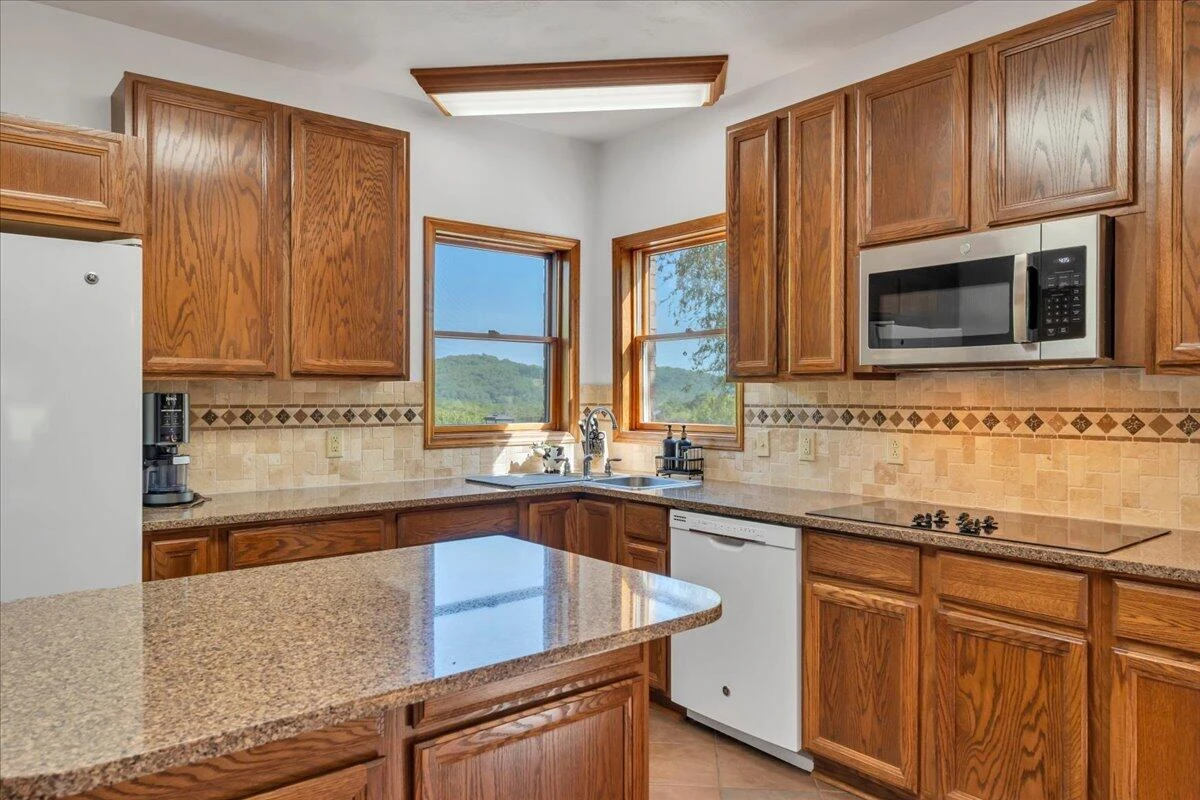3924 Poplar Grove DR - Photo 17