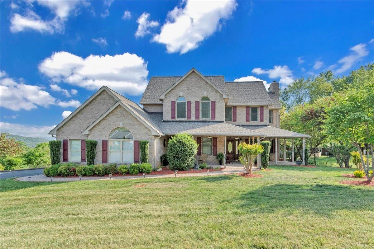 3924 Poplar Grove DR - Photo 2