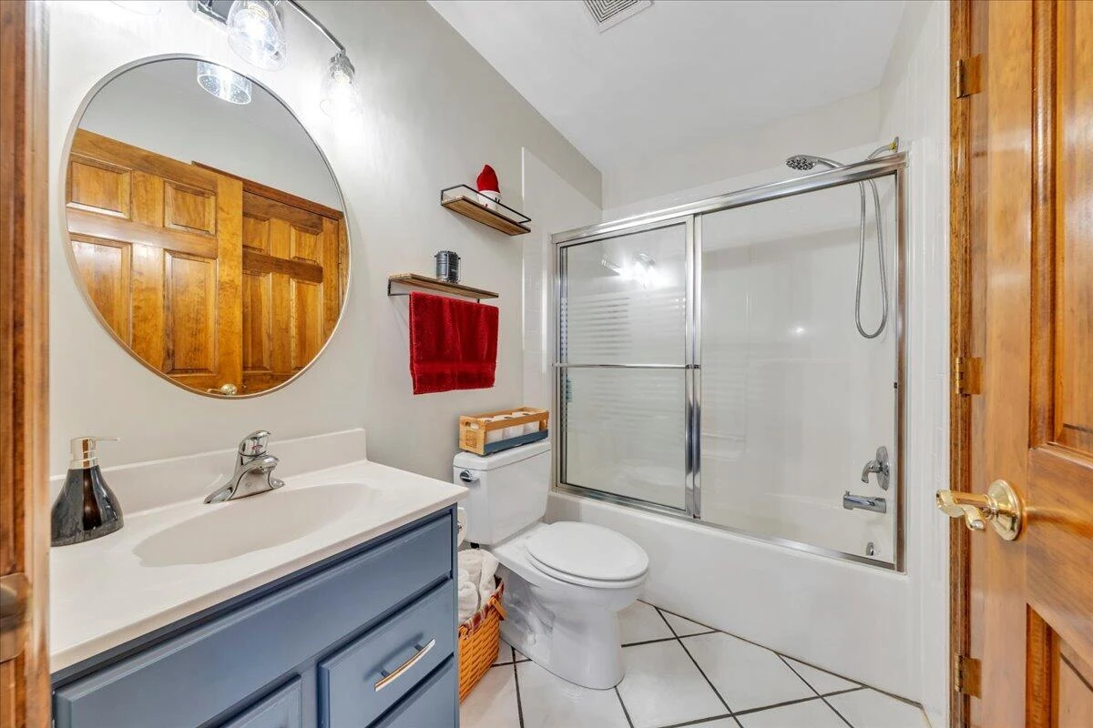 3924 Poplar Grove DR - Photo 29