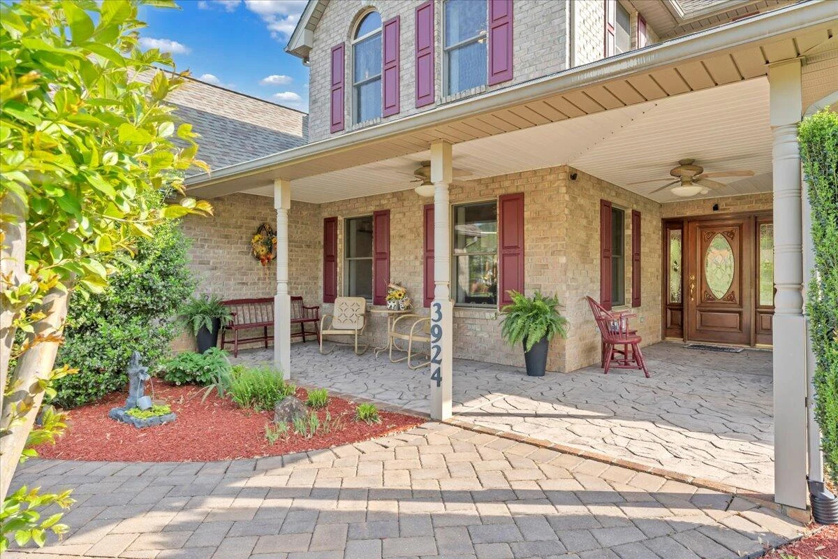 3924 Poplar Grove DR - Photo 3