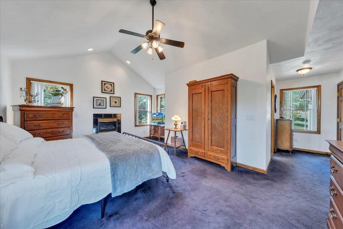 3924 Poplar Grove DR - Photo 33