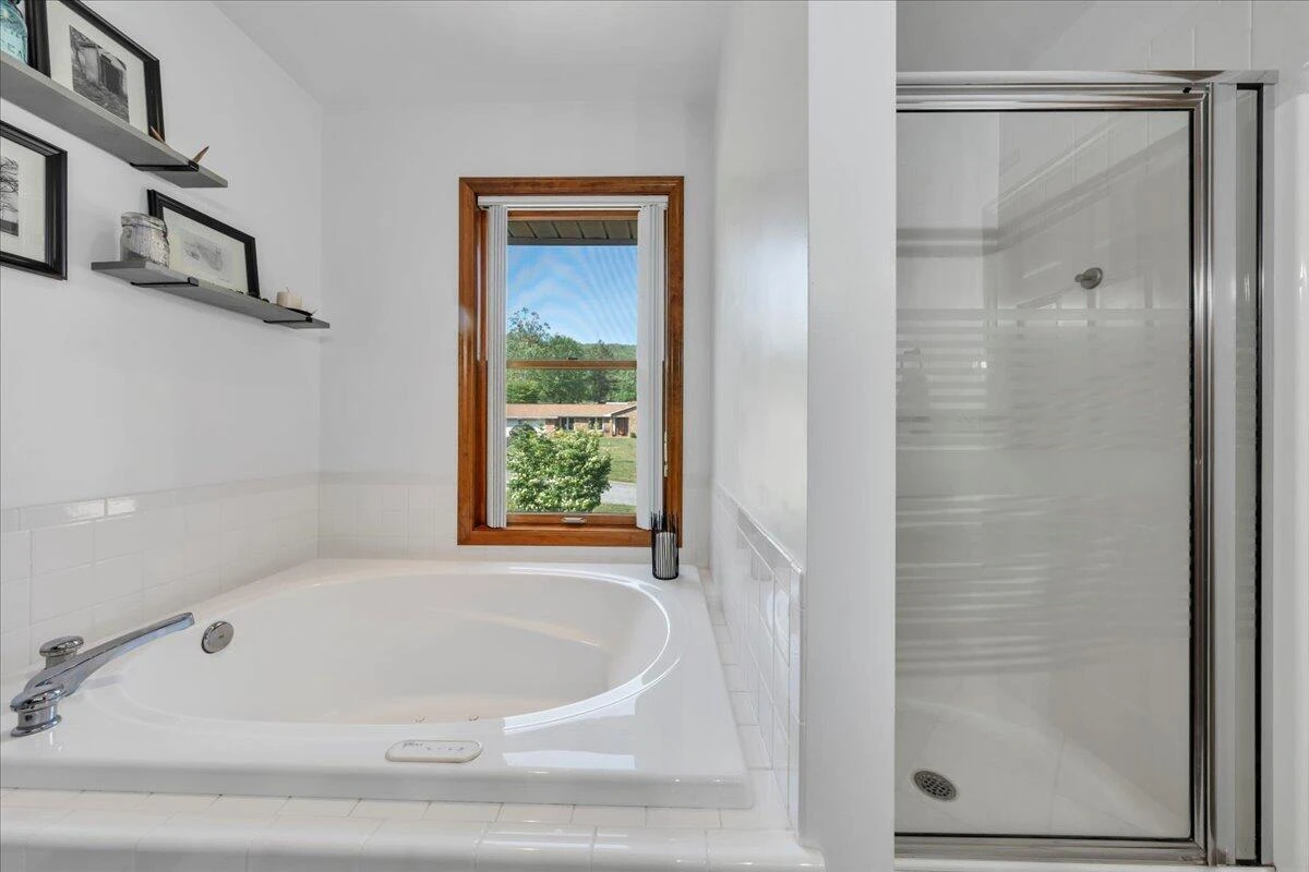 3924 Poplar Grove DR - Photo 36