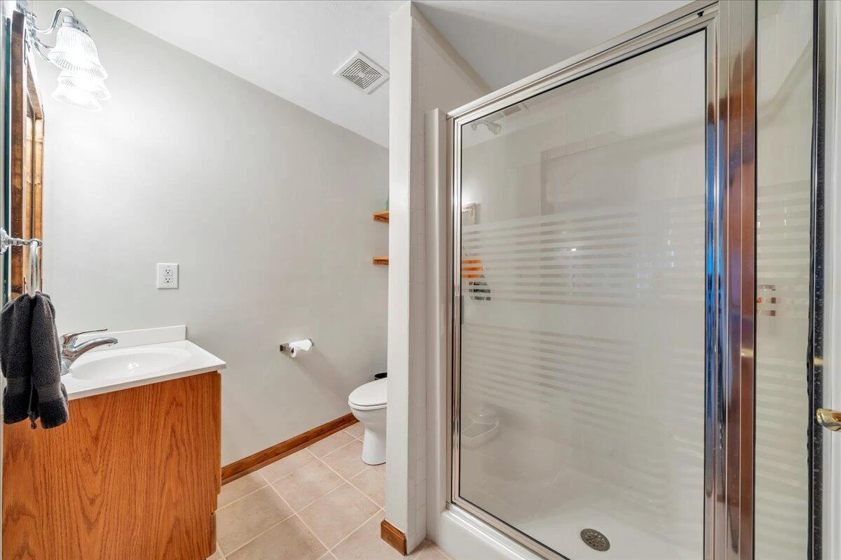 3924 Poplar Grove DR - Photo 43
