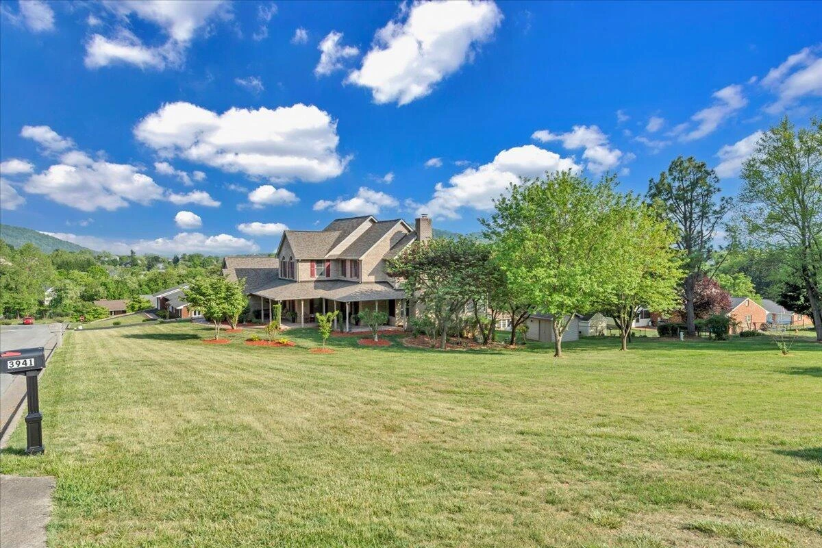 3924 Poplar Grove DR - Photo 65