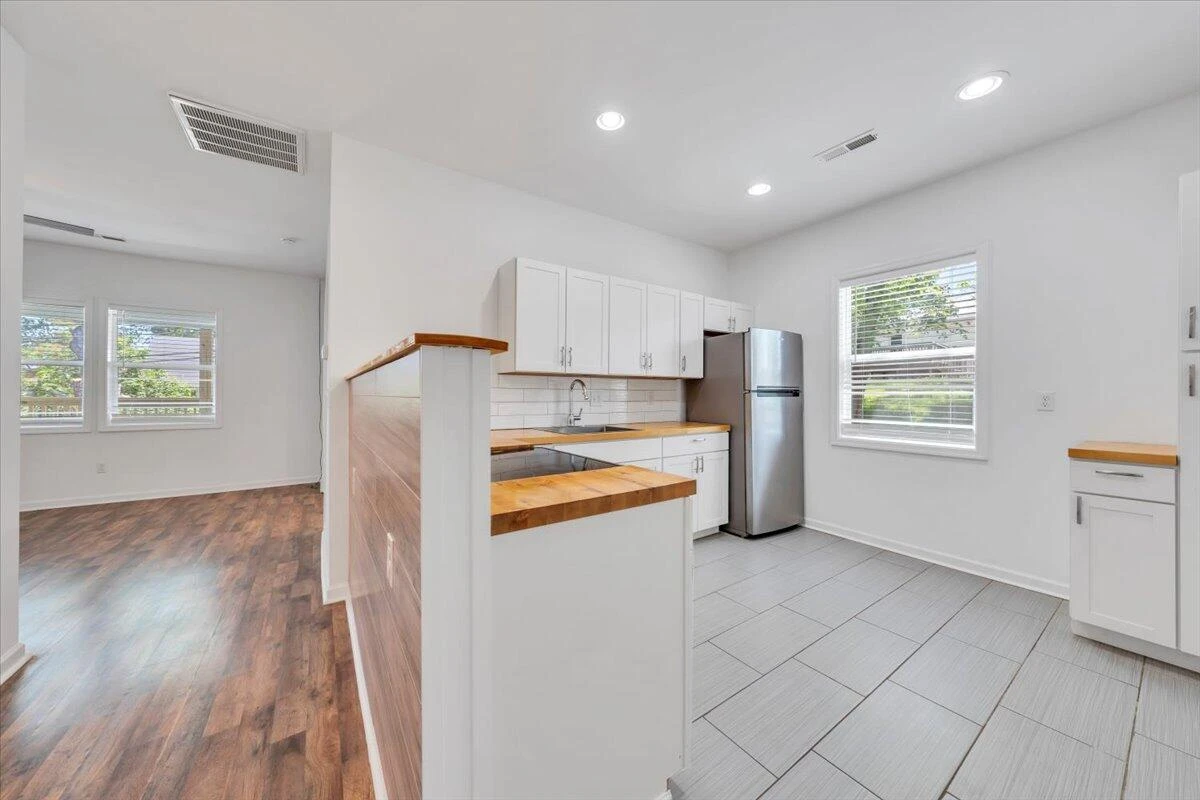 1113 17Th ST - Photo 11