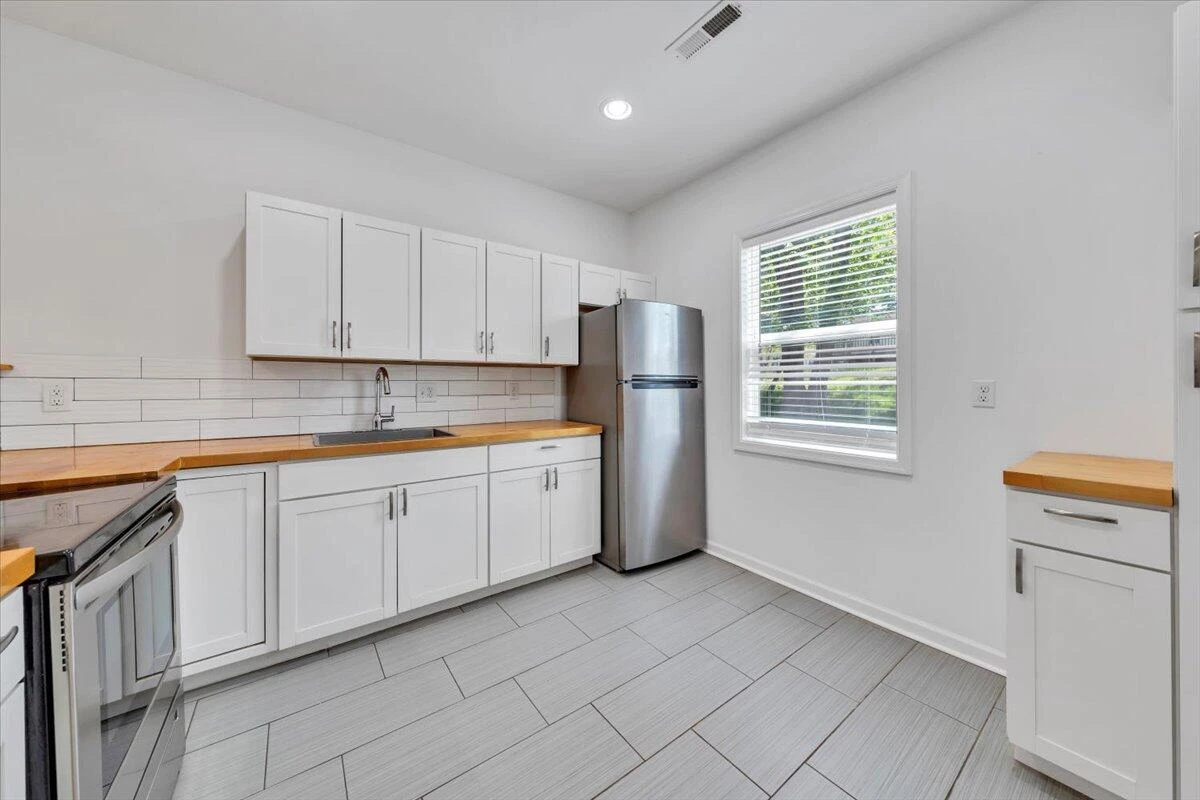 1113 17Th ST - Photo 12