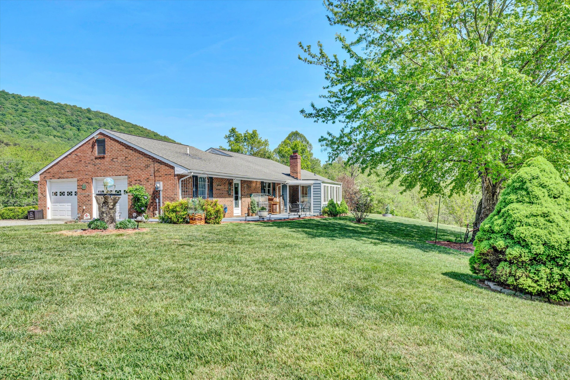 1033 Annie Bell RD - Photo 36