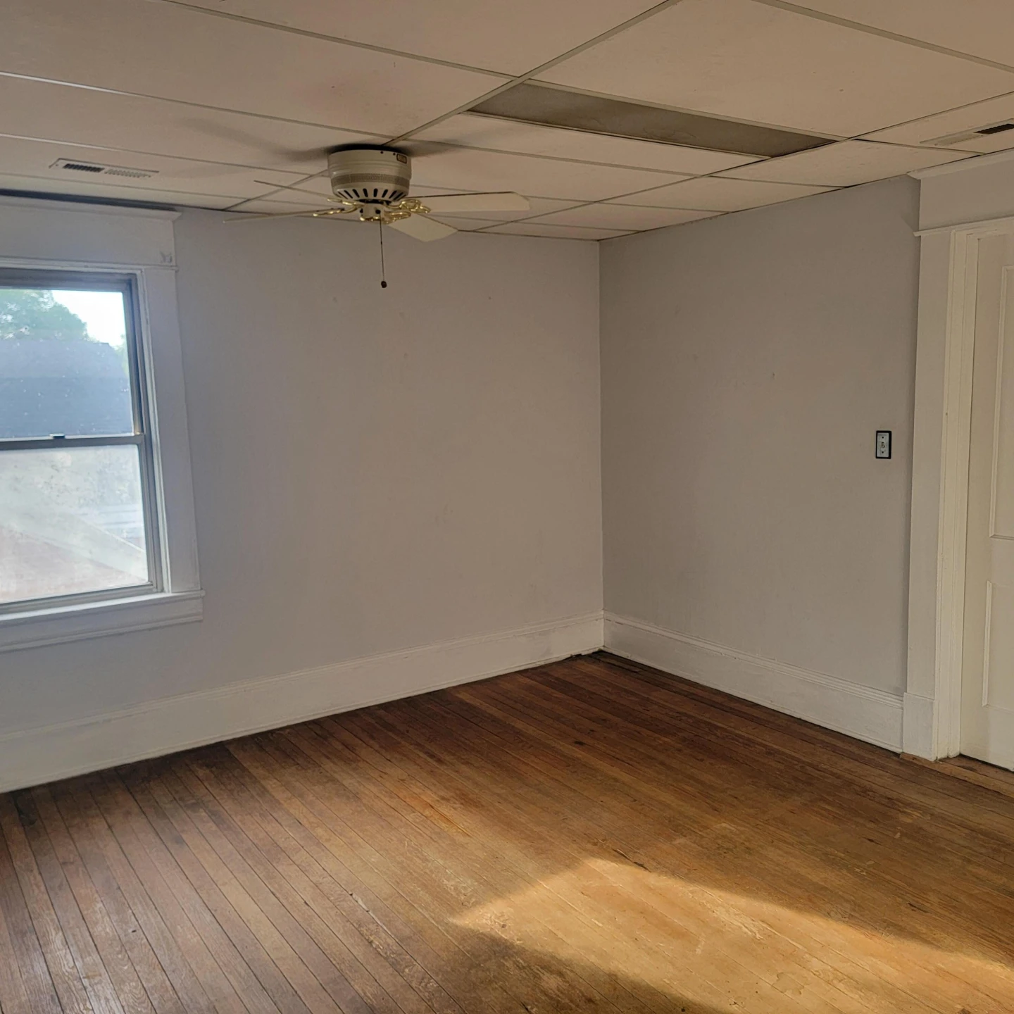2118 Berkley AVE - Photo 14
