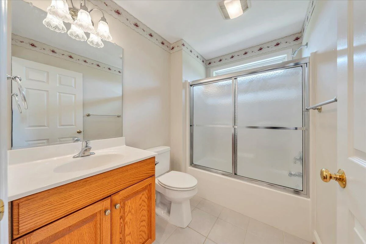 802 Gates LN - Photo 33
