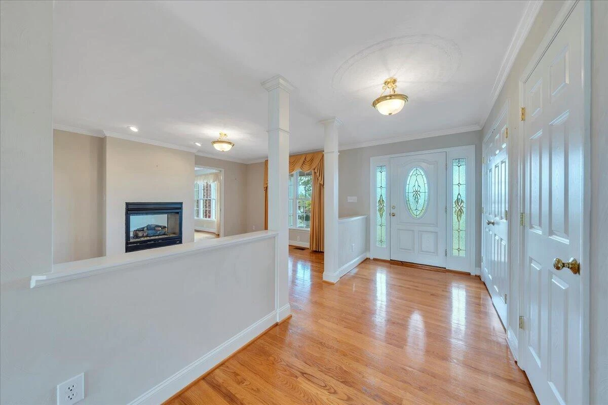 802 Gates LN - Photo 38