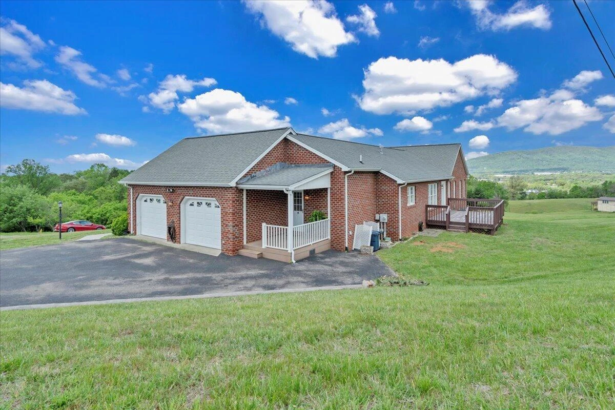 802 Gates LN - Photo 55