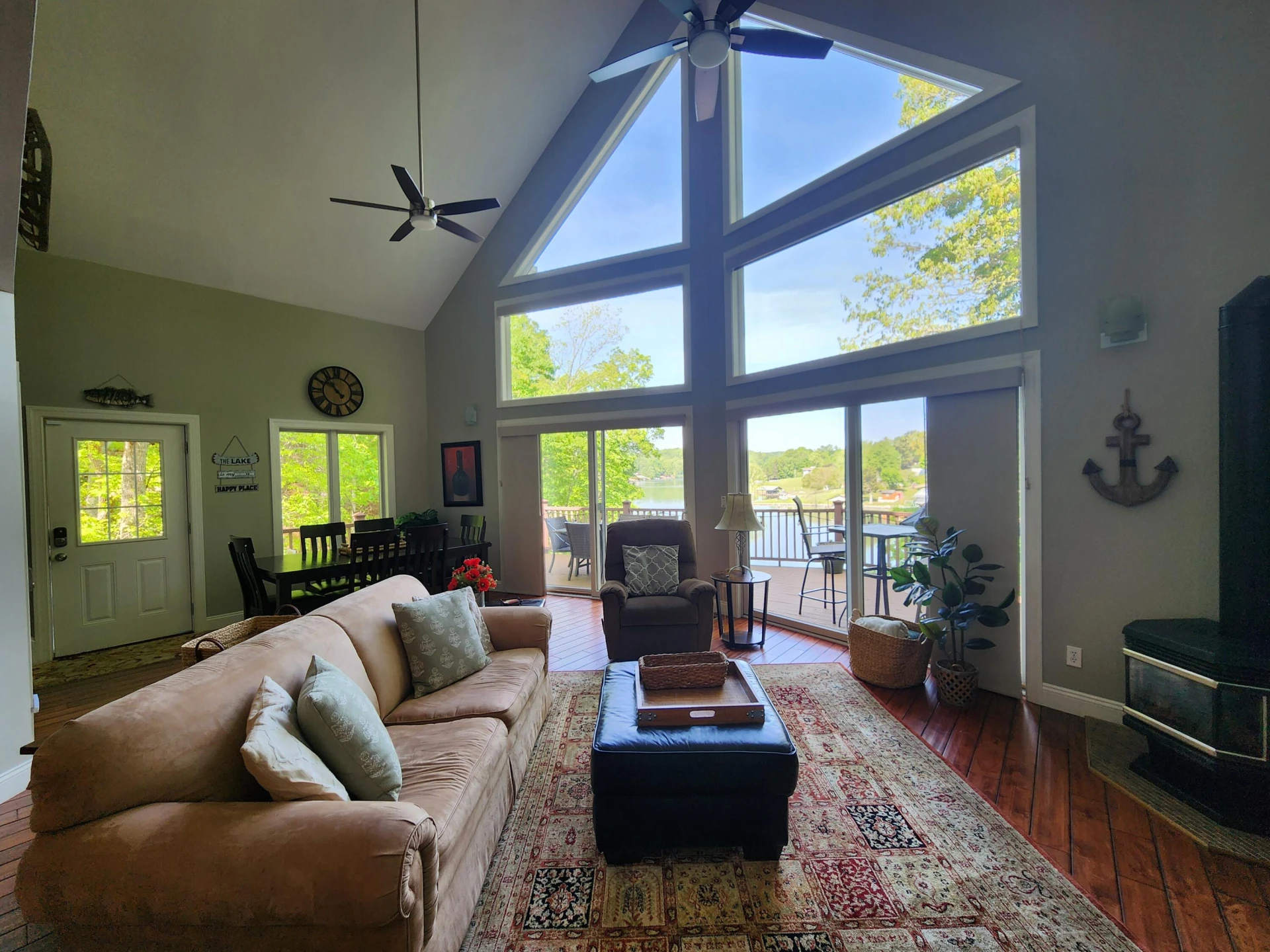 1075 Roxy DR - Photo 13