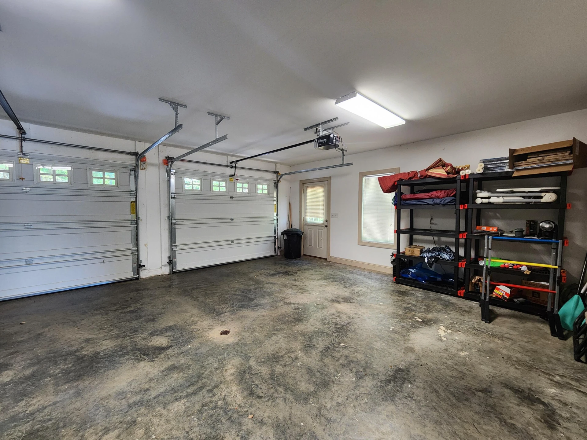 1075 Roxy DR - Photo 25