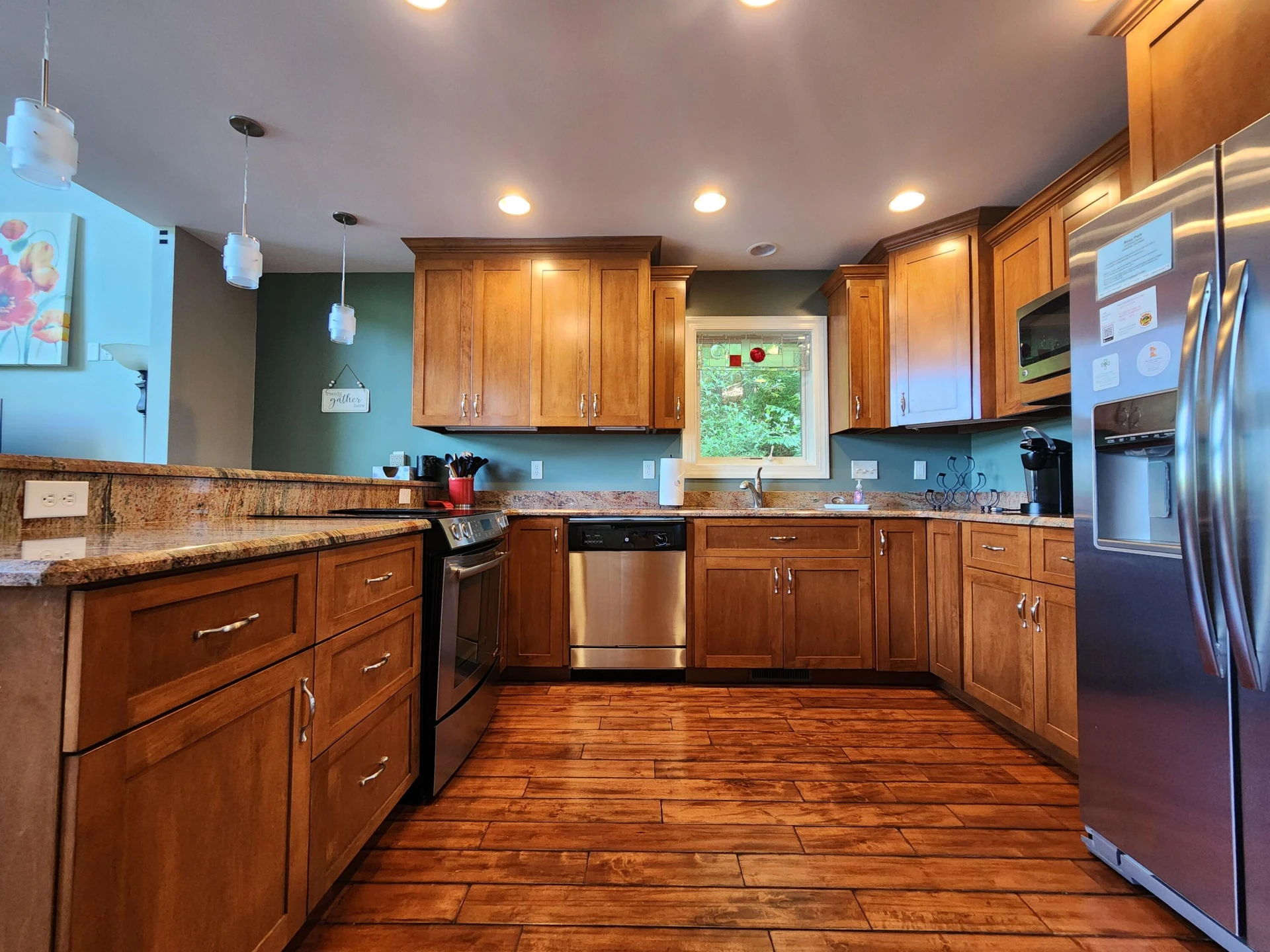 1075 Roxy DR - Photo 9