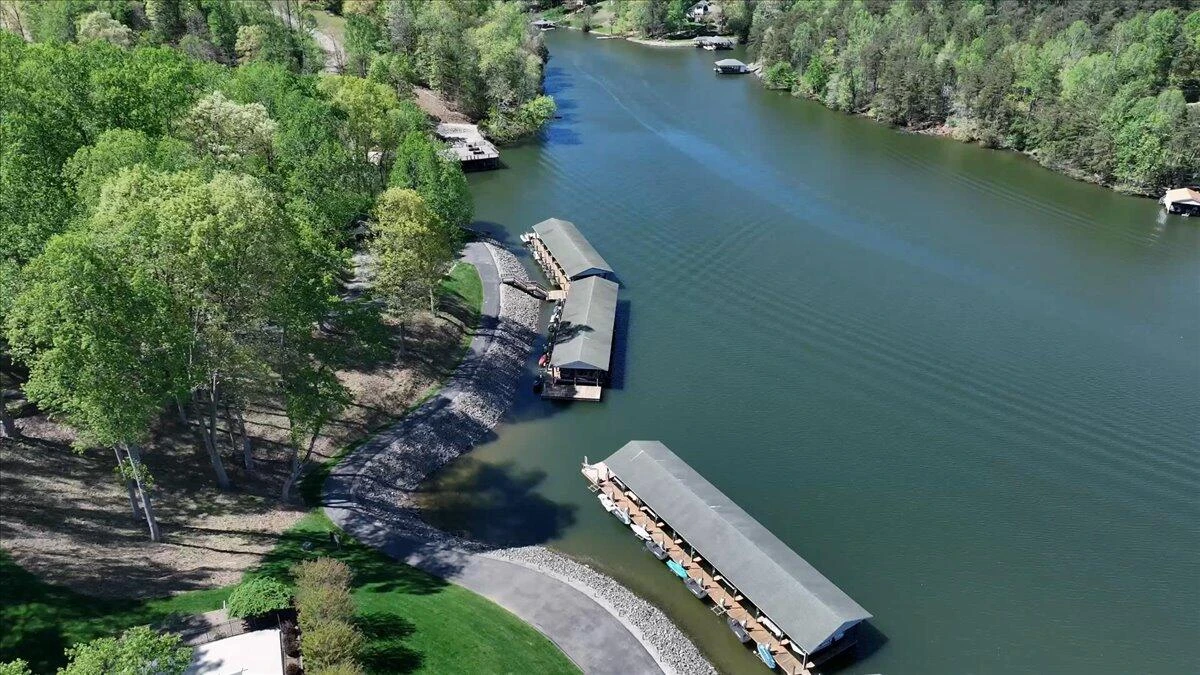 232 Mountain Cove DR #6 - Photo 54