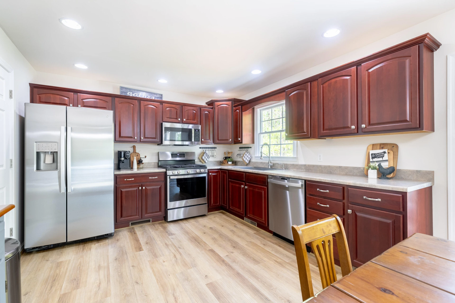 7209 East Ferry RD - Photo 10