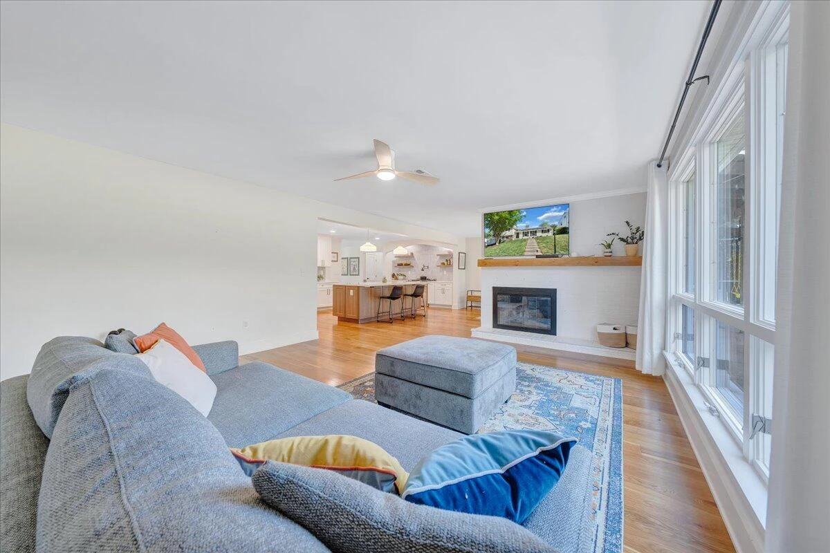 3249 Somerset ST - Photo 13