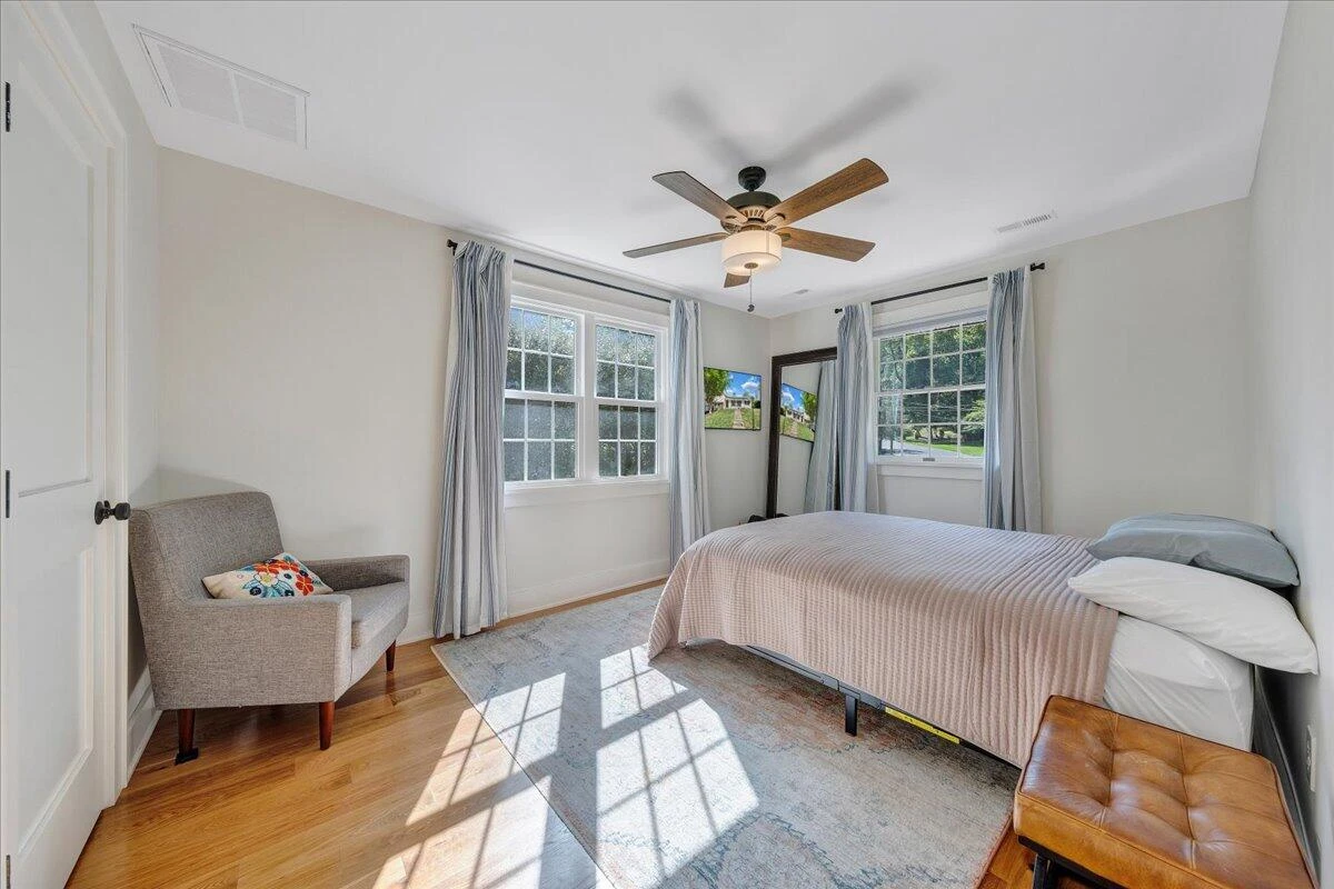 3249 Somerset ST - Photo 22