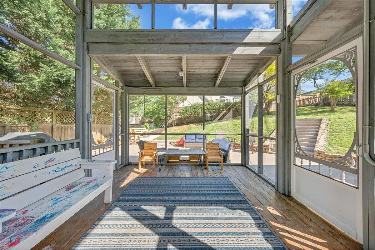 3249 Somerset ST - Photo 40