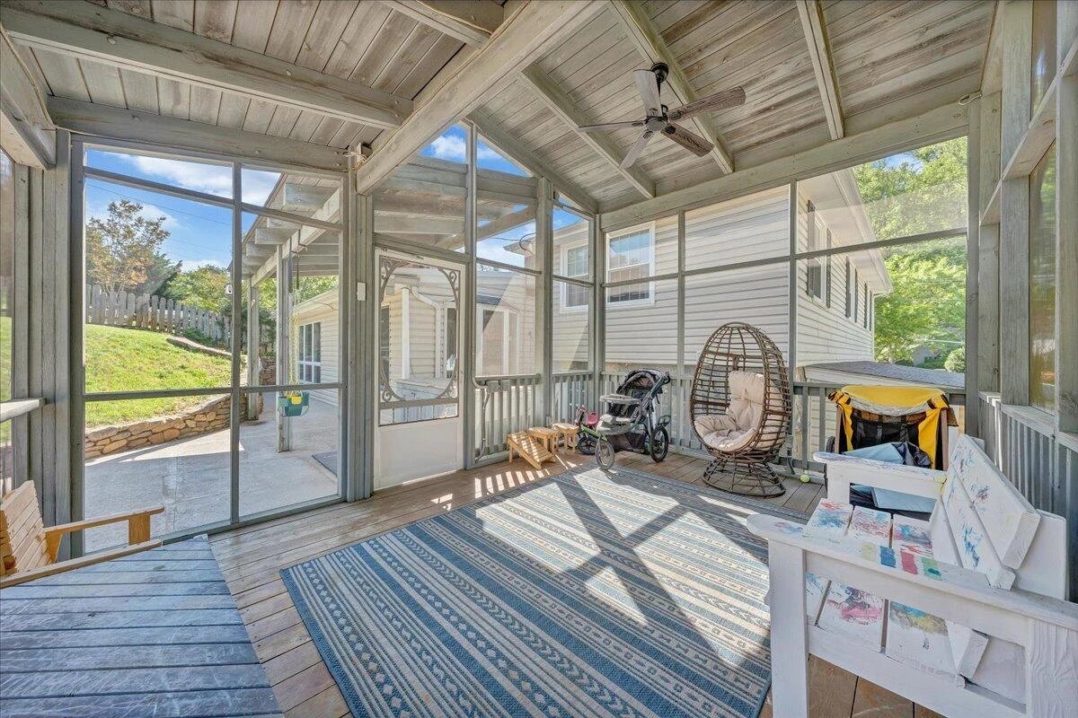 3249 Somerset ST - Photo 41