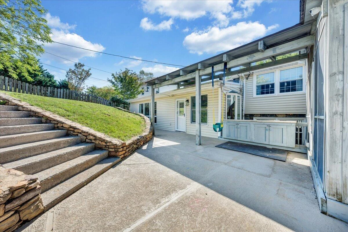 3249 Somerset ST - Photo 42